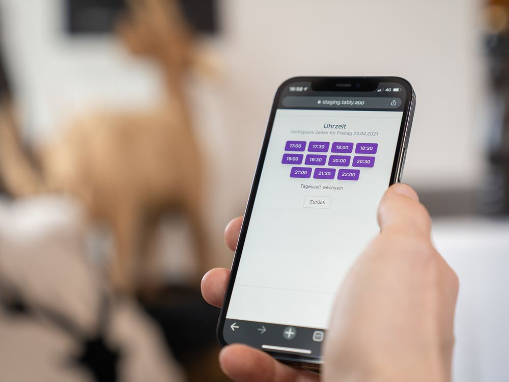 Reservierungswidget auf dem Smartphone